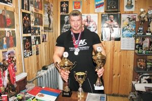 Волоколамец Андрей Макеев стал абсолютным чемпионом Московской области по бодибилдингу