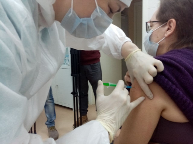 В Волоколамском округе уже началась вакцинация от коронавируса