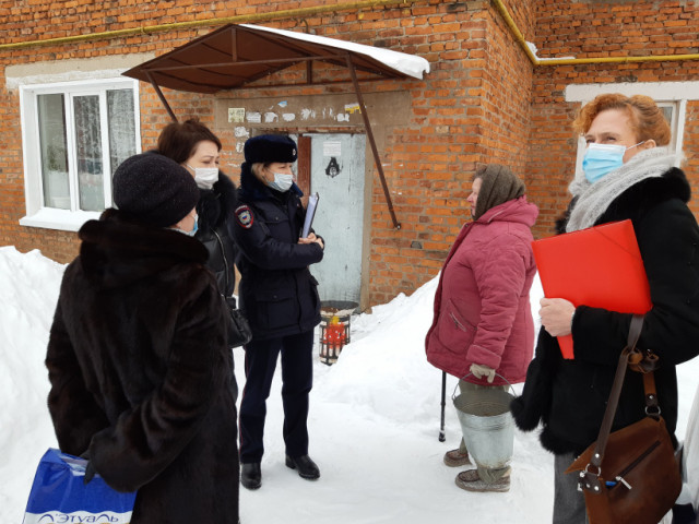 Неблагополучные семьи Волоколамска без внимания не оставляют