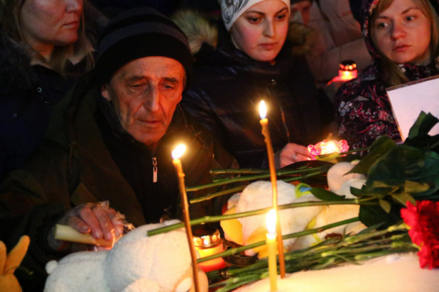 Более 500 человек приняли участие в траурной акции в центре Волоколамска
