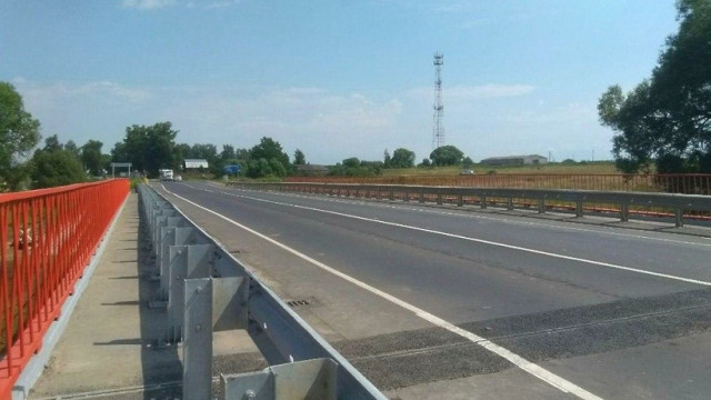 Мост через реку Колпяну отремонтировали в деревне Ханево