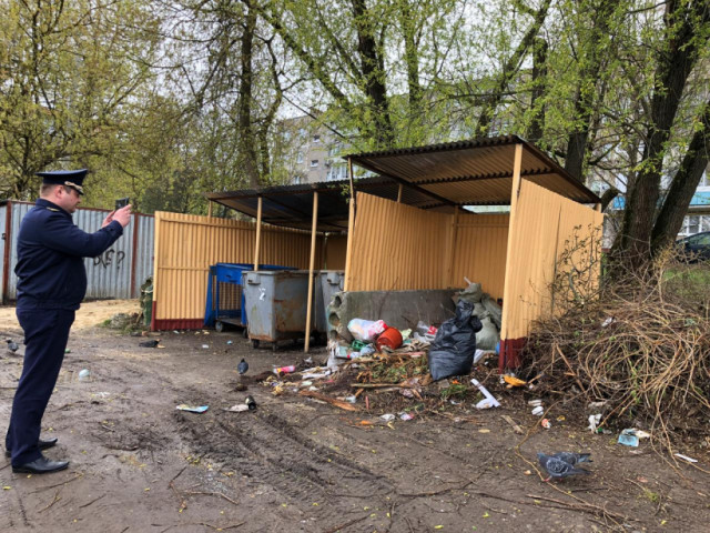 Госадмтехнадзор наказал за содержание контейнерных площадок в Волоколамске