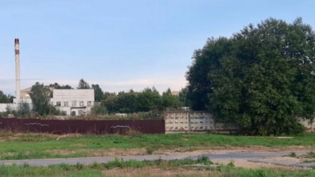 В Волоколамске снесли недостроенный акушерский корпус