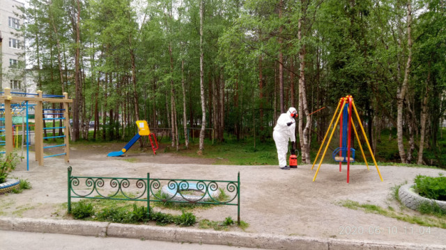В Волоколамске снова продезинфицировали детские площадки