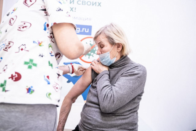 Где в Волоколамске можно без записи сделать прививку от COVID-19