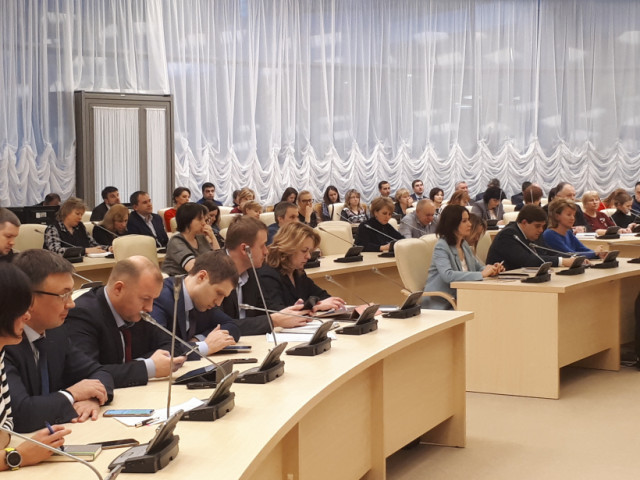 Владислав Коган провел совещание с органами местного самоуправления