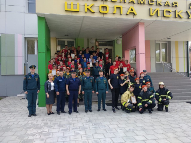 Юные пожарные посоревновались в Волоколамске