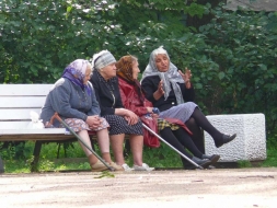 Слухи о партийном ресурсе и выборах, о «крепких орешках» и многом другом…