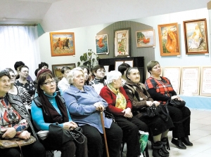 Картины сменит шпон