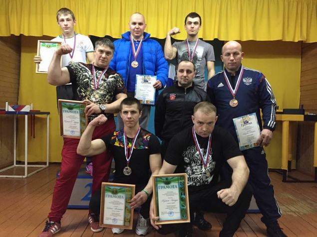 23 февраля в Клишино прошли соревнования по армрестлингу