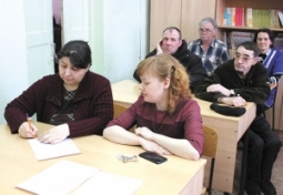 Школа вступила в борьбу за директора