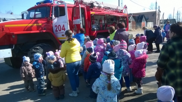 Пожарные Волоколамского района проводят Дни открытых дверей
