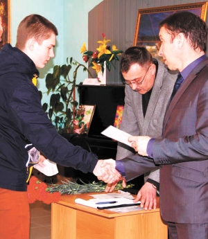 Лотошинцев позвала родина