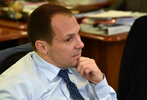 Ряды чиновников почистят