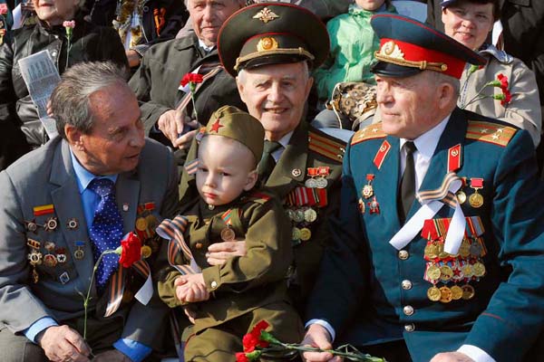 Волоколамские ветераны получат единовременную выплату к 9 мая