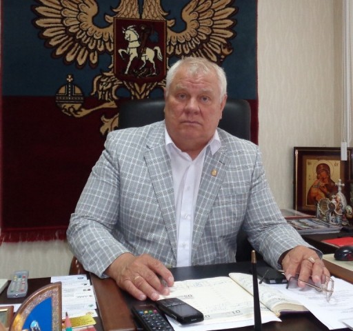 Отставку градоначальника примут в конце июля