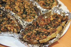 Баклажаны с ореховой начинкой