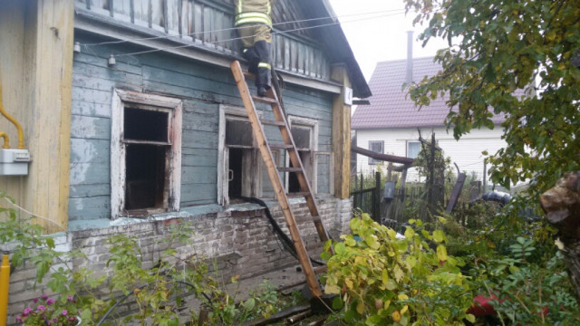 Пожилой мужчина погиб в пожаре на улице Саперов