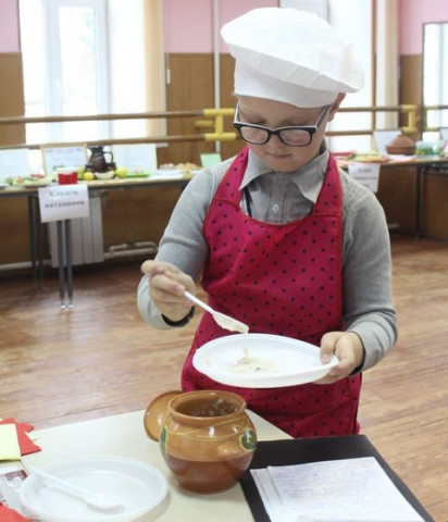 Маленькие кулинары соревновались в ДДТ
