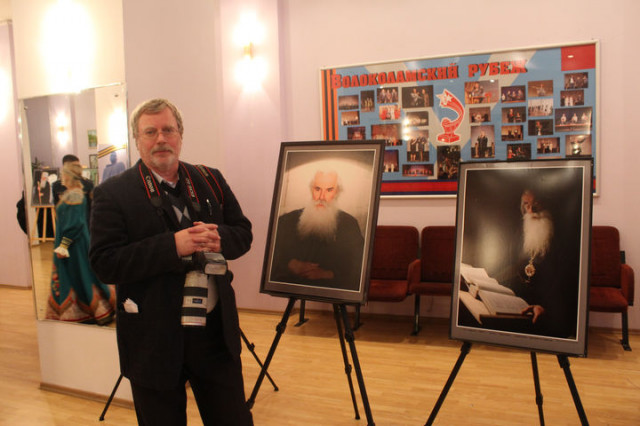 Фотовыставка в честь владыки Питирима открылась в "Родниках"