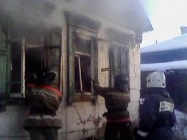 Сгорел жилой дом в лотошинской деревне Максимово