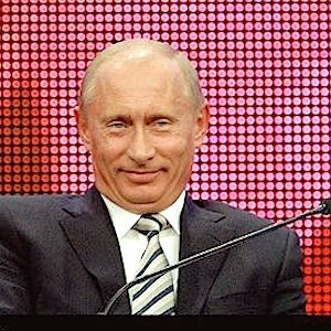 «Молодой, но зрелый»: стала известна фамилия реального преемника Путина