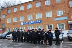Волоколамский ОВД отпраздновал День защитника Отечества в автошколе ДОСААФ