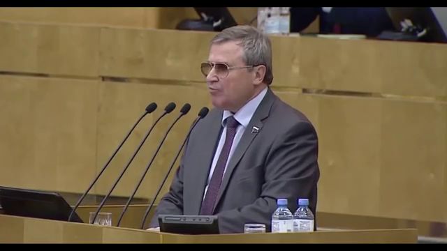 Олег Смолин:Богатые тоже плачут-но живут дольше и счастливее многих Россиян