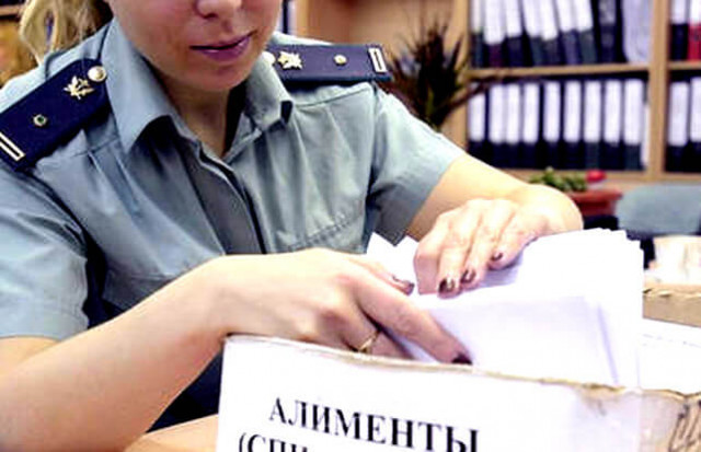 Депутаты приняли закон о задержании неплательщиков алиментов