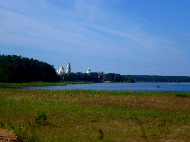 Нило - Столобенская пустынь. Исток Волги