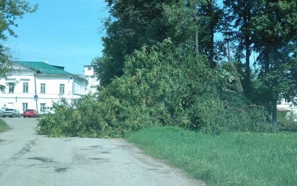 Жители сомневаются в существовании коммунальных служб города