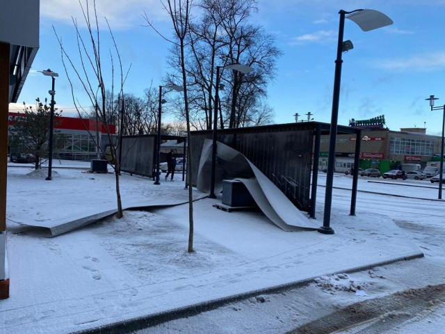 На "станции" снесло крышу