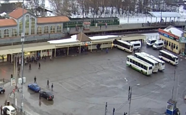 Автобус протаранил кассы на автовокзале в Истре