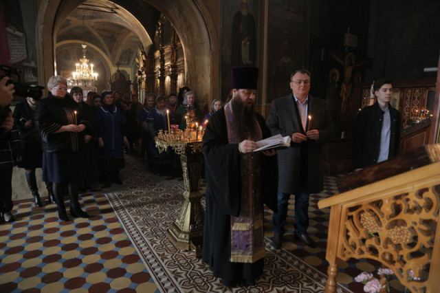 Благочинный провел молебен о Крыме