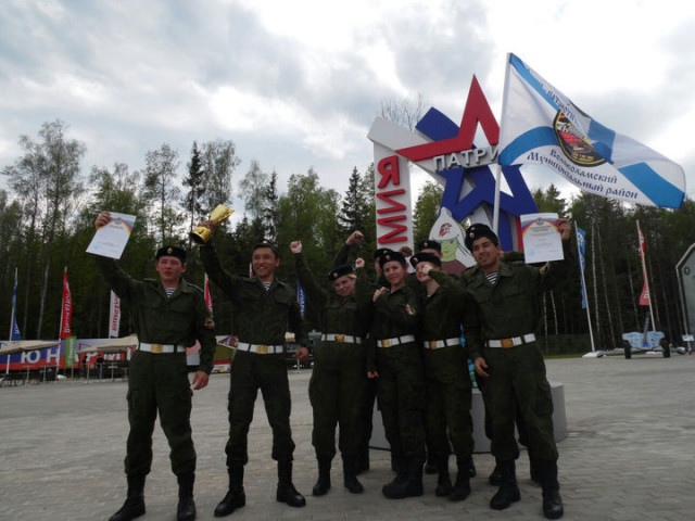 Военно-патриотический клуб из Волоколамска занял третье место в областной военно-спортивной игре