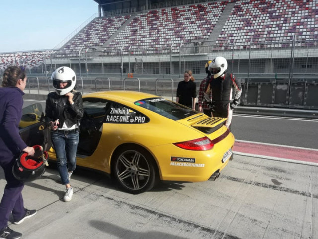 Moscow Raceway отметил десятилетие благотворительностью