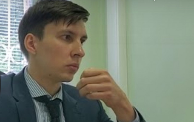 Помощник Волоколамского прокурора ходит на работу без формы и удостоверения