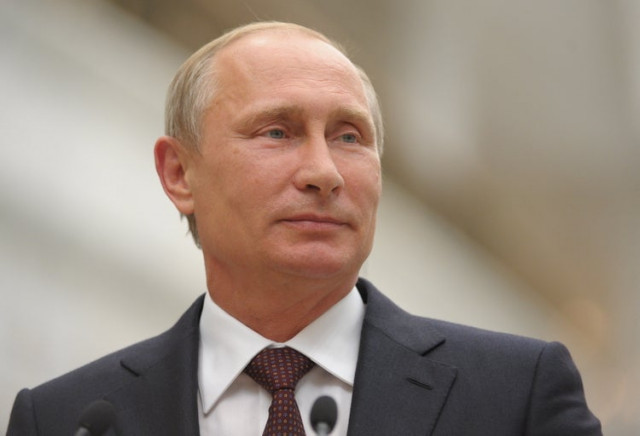 Путин присвоил пилотам А321 звание Героев России
