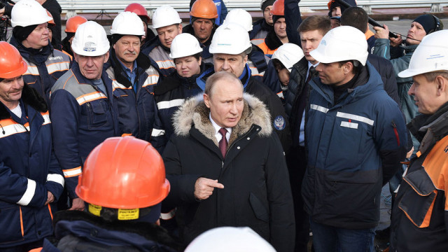 Стала известна дата официального открытия Крымского моста