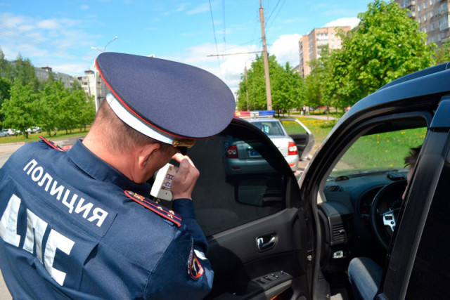 Волоколамская Госавтоинспекция занялась тонировкой автомобилей