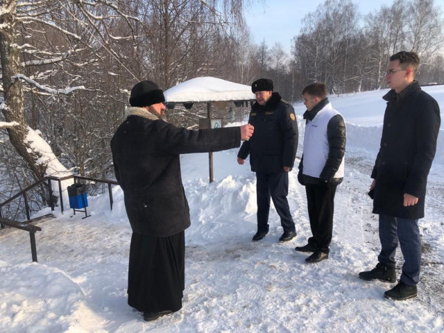 Подмосковные молодогвардейцы перед Крещением Господним проверили состояние мест для купания