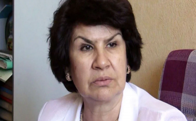 "Пора смыть русскую накипь" - писала поэтесса Сафиева ныне живущая в Москве