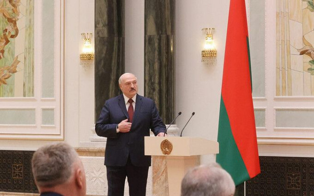 Лукашенко подписал декрет о передаче власти Совбезу в случае его гибели