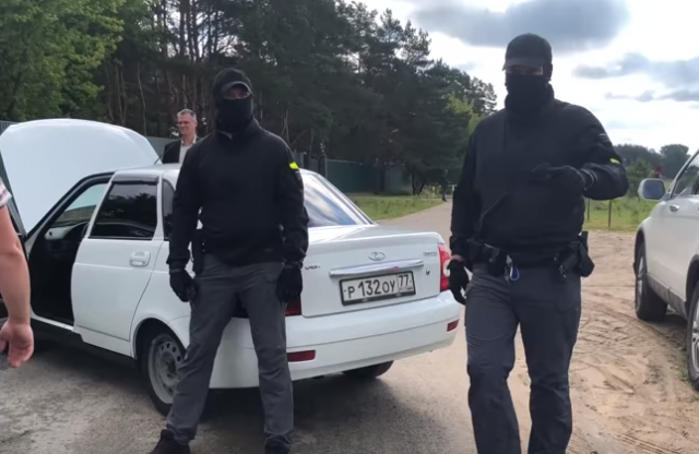 Проходят обыски у главы Серпуховского района Александра Шестуна