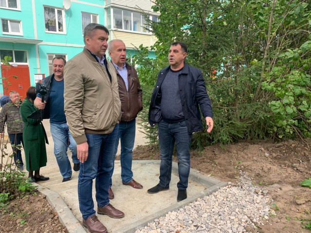Михаил Сылка не принял работы по благоустройству