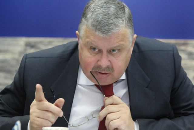 Глава Евразийского банка предложил пройти путь американского доллара