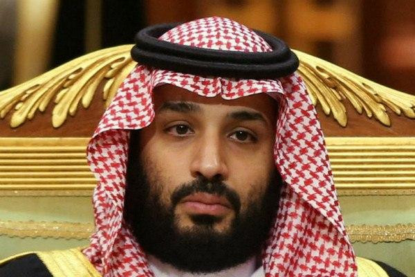 Саудовская Аравия проигрывает нефтяную войну