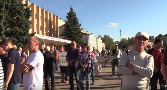 В Волоколамске снова собрался митинг против Ядрово