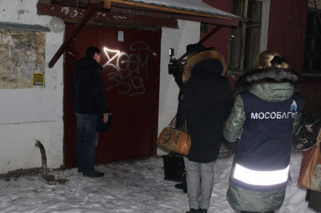 В Подмосковье уже пошли в рейды по неплательщикам за мусорную реформу